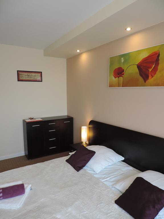 Apartament Green Krosno Ngoại thất bức ảnh